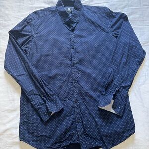 Casual Blue Button Down Shirt with Classic Collar